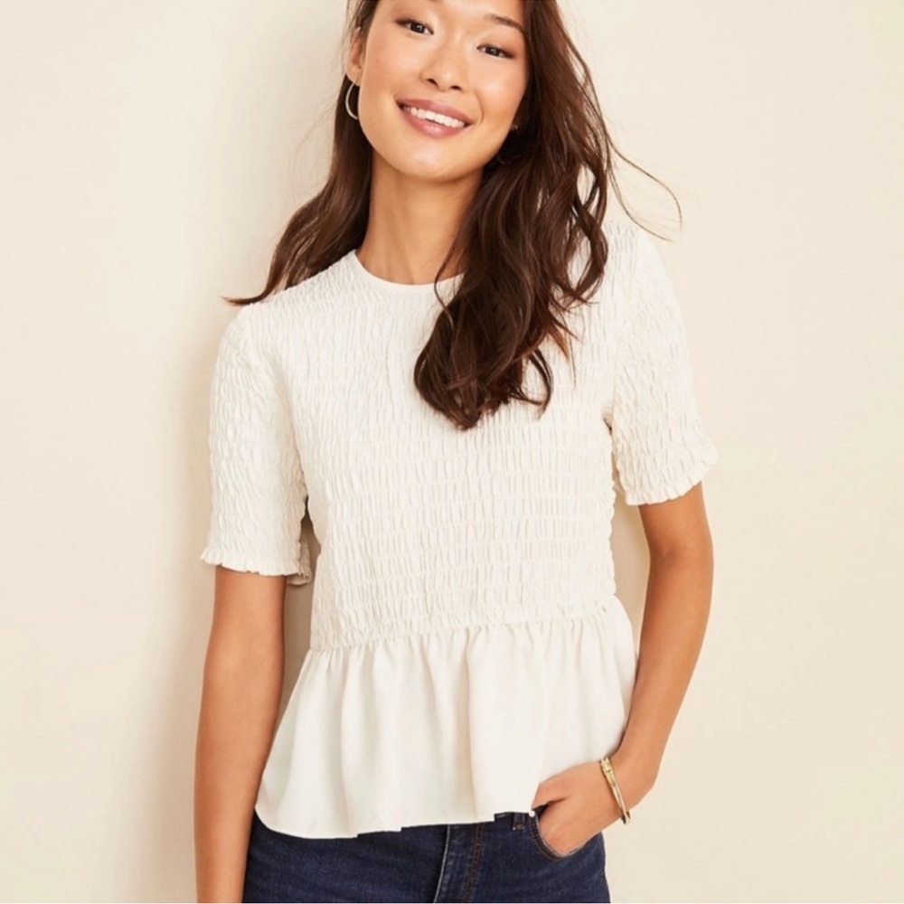 EUC Ann Taylor Smocked Peplum Top - Cream - sz M
